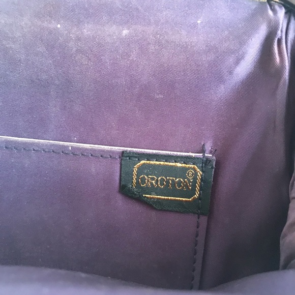 Oroton beautiful vintage white mesh beaded handbag with chain link strap - Picture 9 of 12